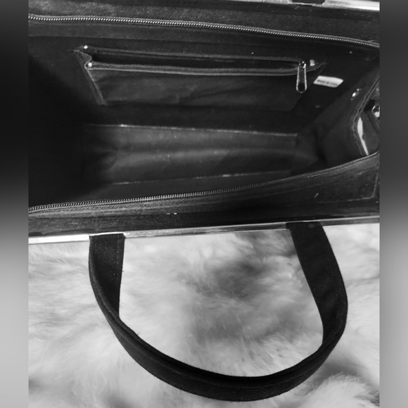 Convertible purse - Picture 3 of 3